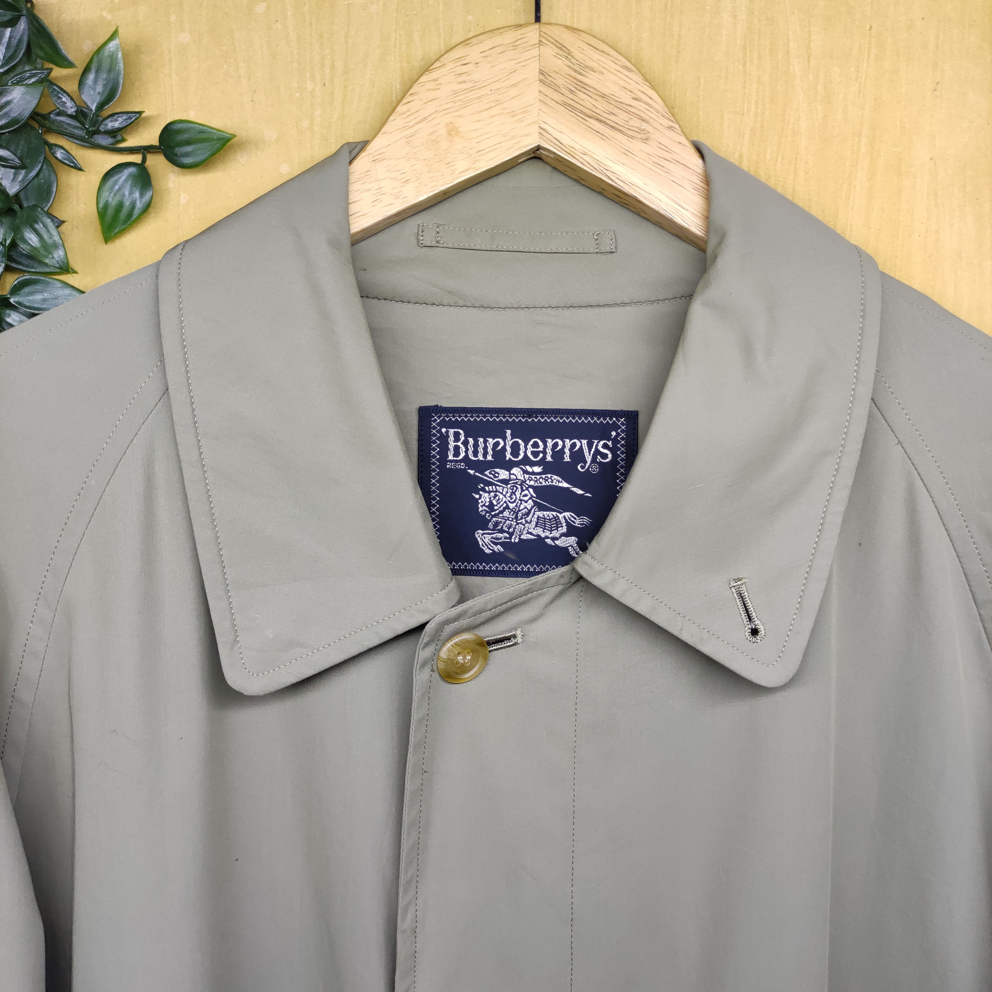 Burberry Burberrys long trenchcoat jacket Size US L / EU 52-54 / 3 - 3 Thumbnail