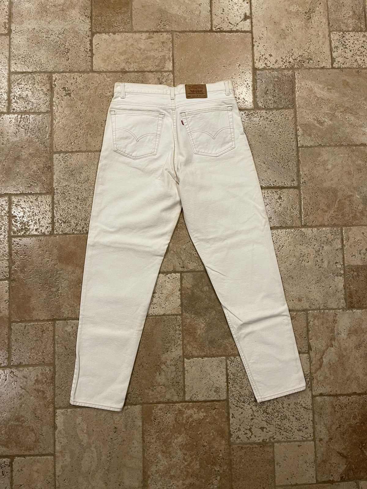 Levi's Vintage Levi’s Orange Tab 550 White Relaxed Fit Denim Size US 38 / EU 54 - 2 Thumbnail