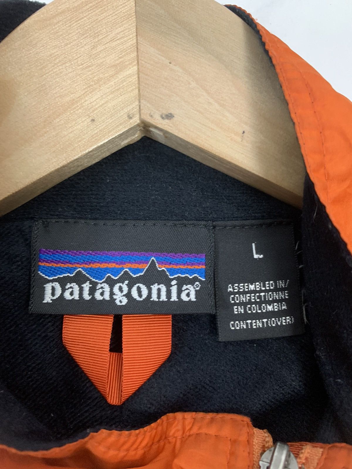 Patagonia Patagonia Small Logo Windbreaker Jacket Size US L / EU 52-54 / 3 - 6 Thumbnail
