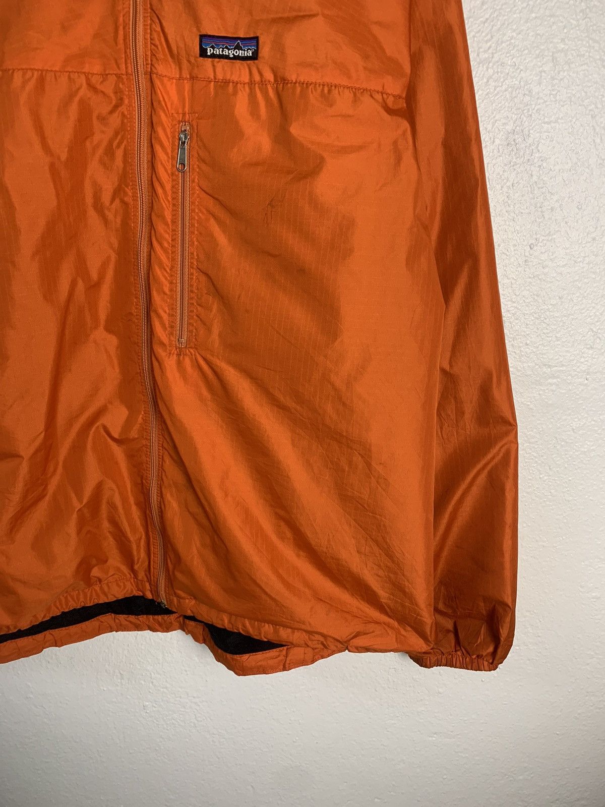 Patagonia Patagonia Small Logo Windbreaker Jacket Size US L / EU 52-54 / 3 - 2 Thumbnail