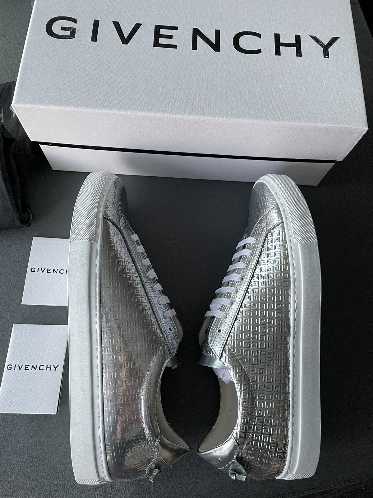 Givenchy Rare Limited Brand New Runway Logo Monogram Leather Sneaker Size US 11 / EU 44 - 17 Thumbnail
