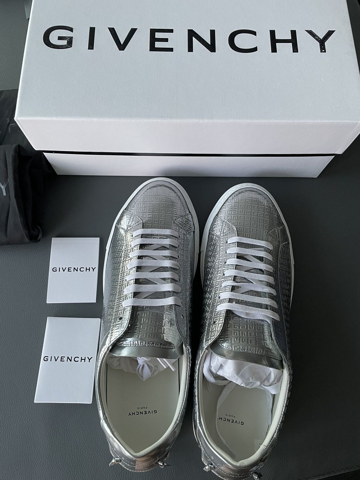 Givenchy Rare Limited Brand New Runway Logo Monogram Leather Sneaker Size US 11 / EU 44 - 24 Thumbnail