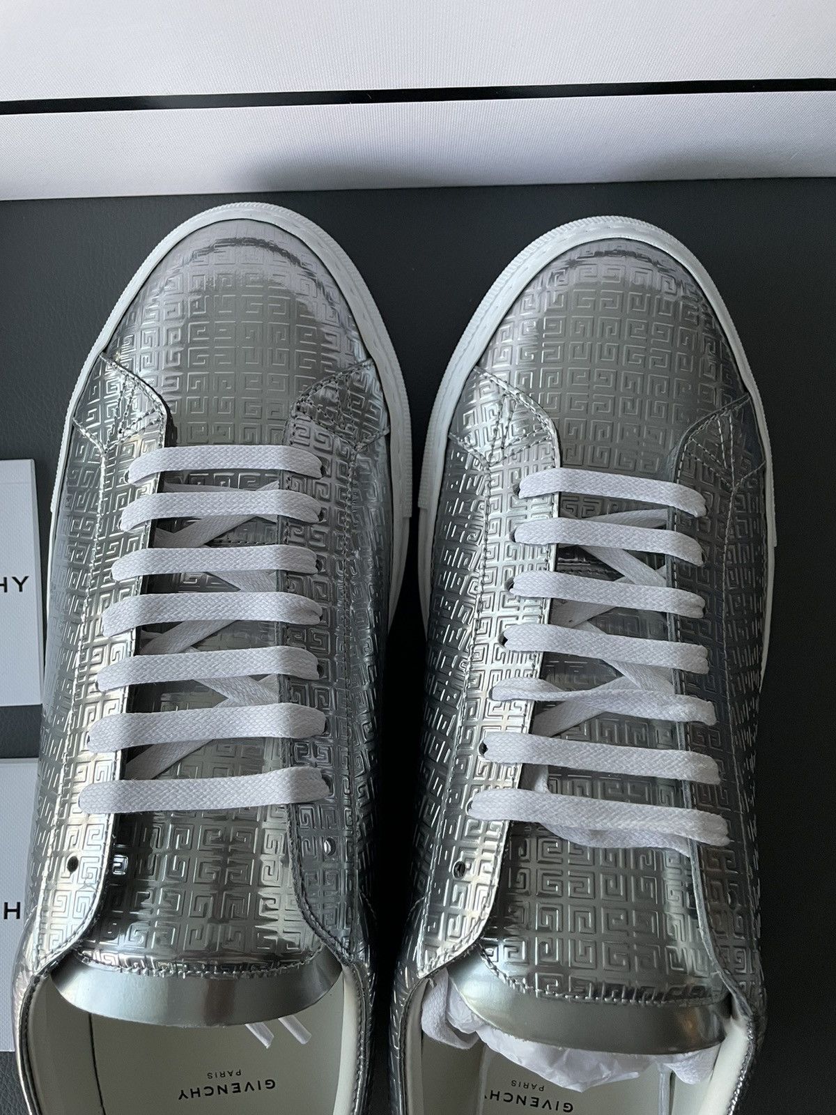 Givenchy Rare Limited Brand New Runway Logo Monogram Leather Sneaker Size US 11 / EU 44 - 25 Thumbnail