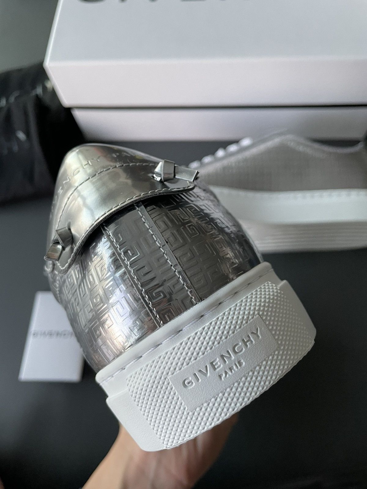 Givenchy Rare Limited Brand New Runway Logo Monogram Leather Sneaker Size US 10.5 / EU 43-44 - 21 Thumbnail
