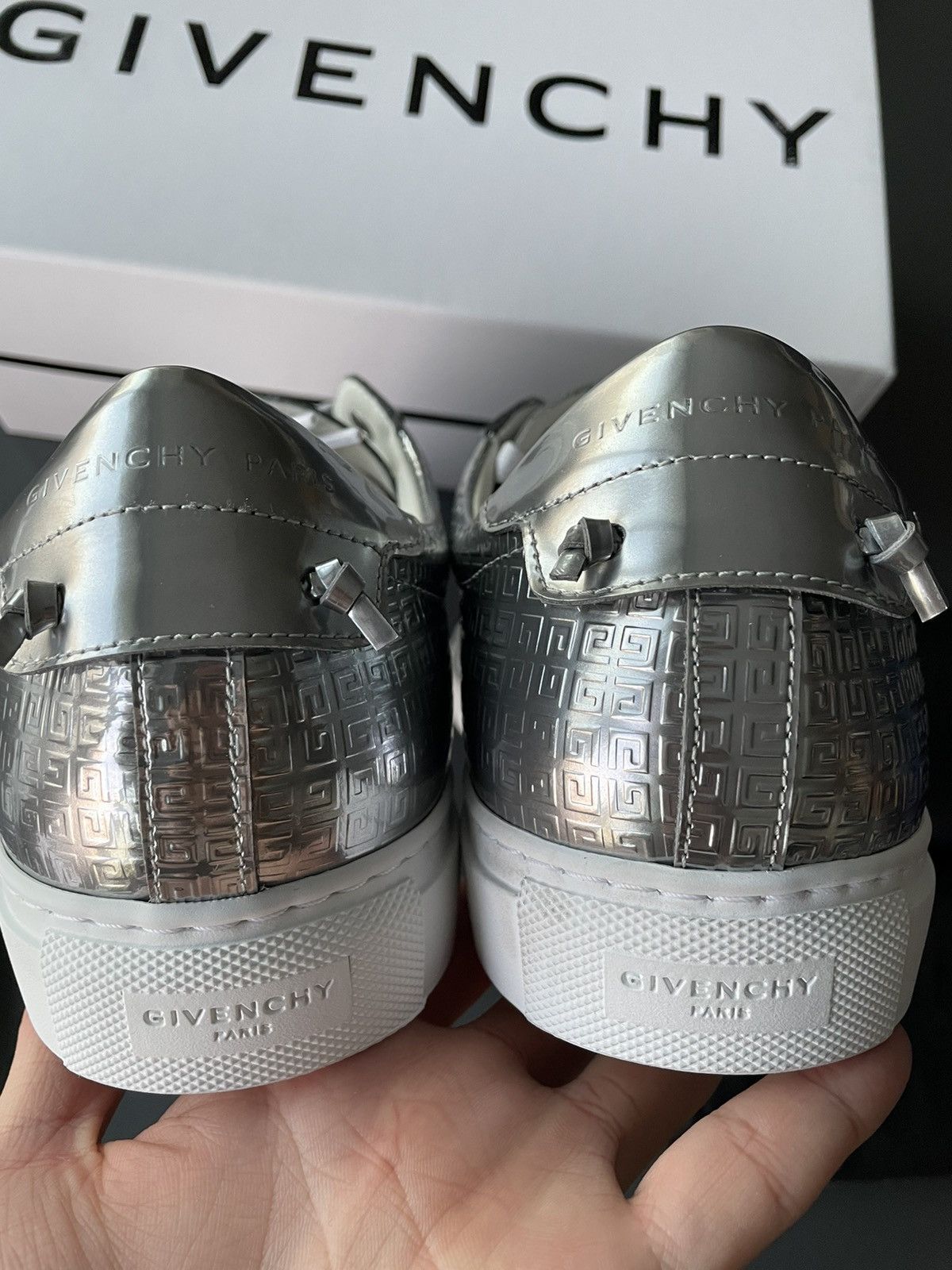 Givenchy Rare Limited Brand New Runway Logo Monogram Leather Sneaker Size US 10.5 / EU 43-44 - 6 Thumbnail
