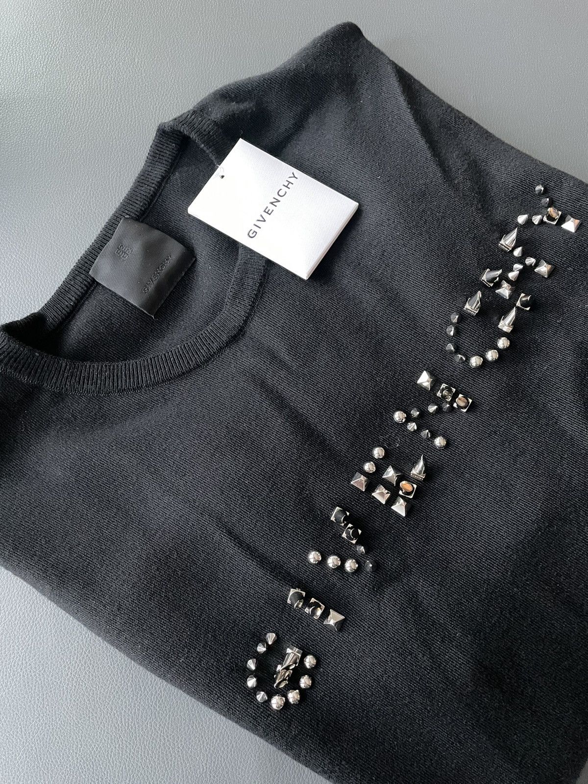 Givenchy Rare $1,650 Runway Brand New Limited Studded Crewneck Shirt Size US L / EU 52-54 / 3 - 16 Thumbnail