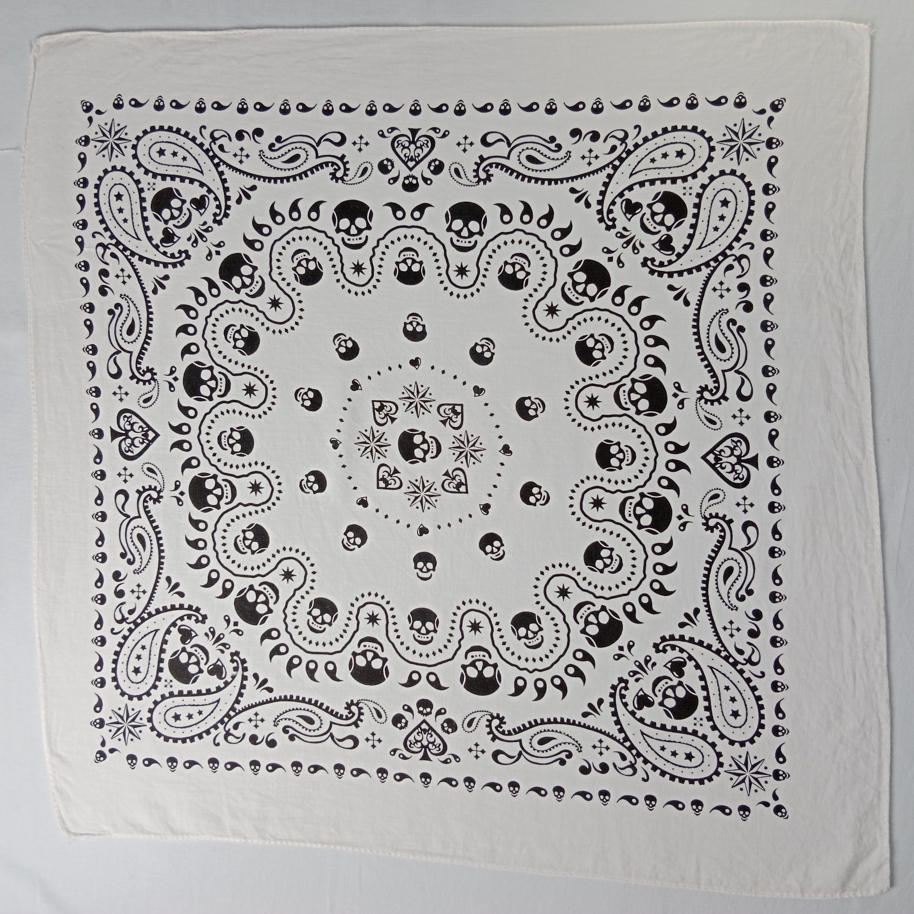Other skull bandana handkerchief neckerchief scarf Size ONE SIZE - 3 Thumbnail