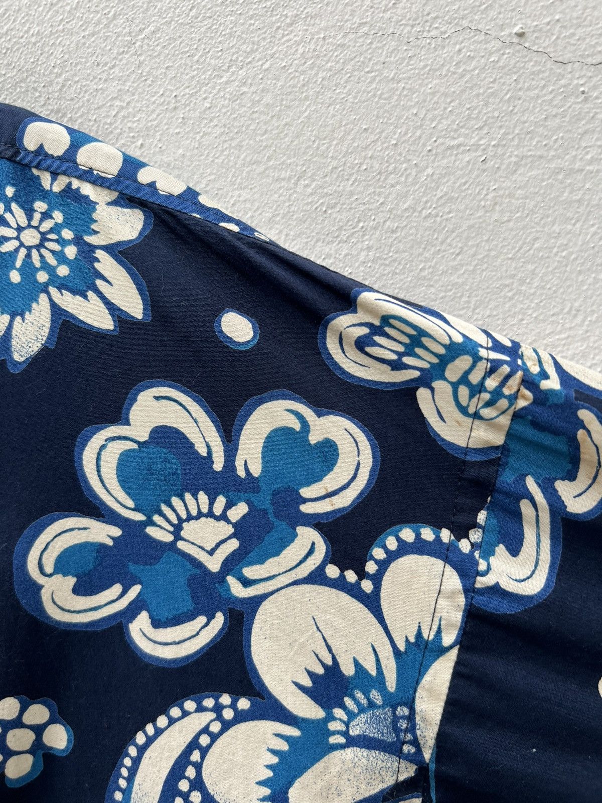 Byblos VTG 90s BYBLOS Batik Design Button Oversize Blouson Jacket Size US L / EU 52-54 / 3 - 13 Thumbnail
