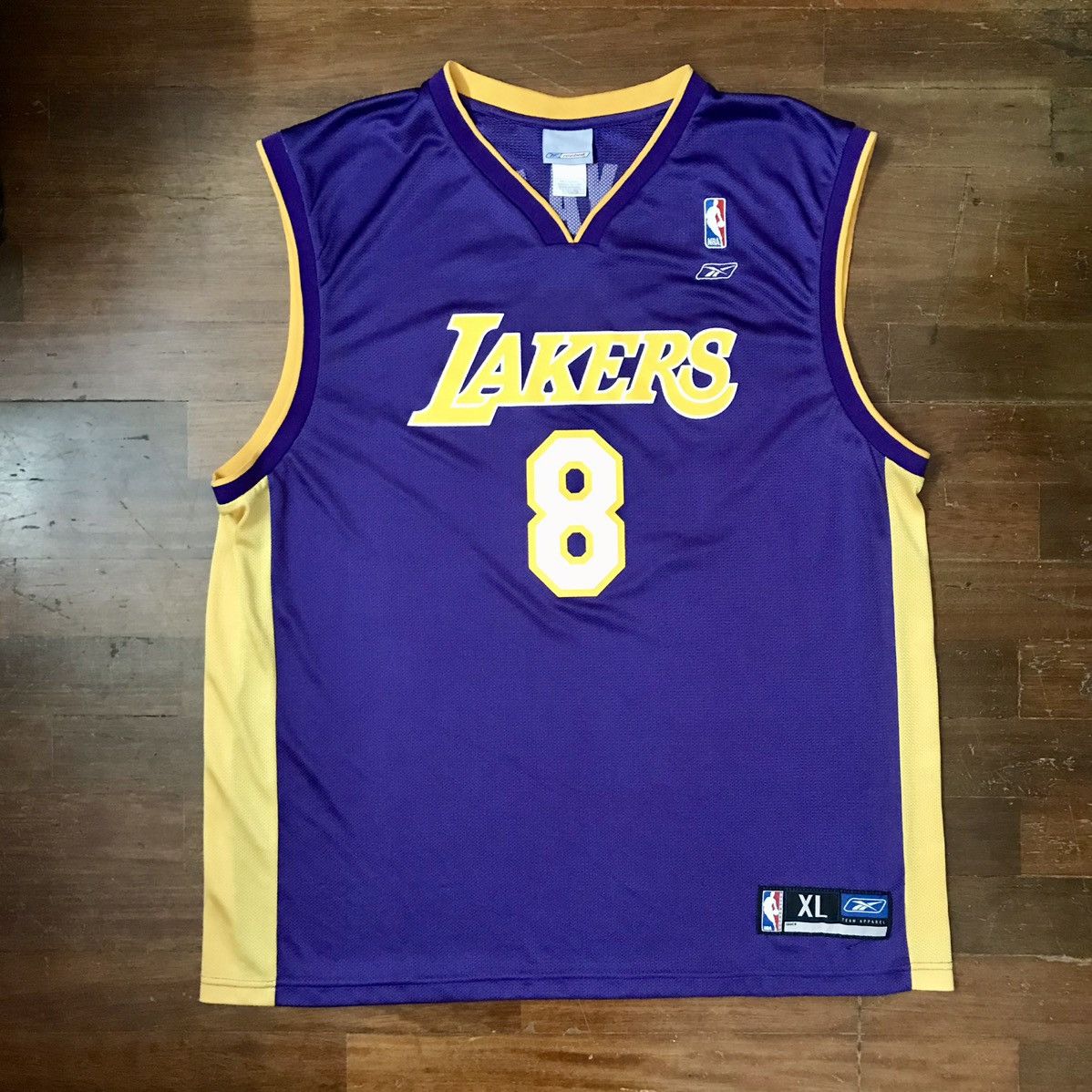 NBA VINTAGE LAKERS NBA REEBOK JERSEY KOBE BRYANT (NUMBER 8) Size US XL / EU 56 / 4 - 3 Thumbnail