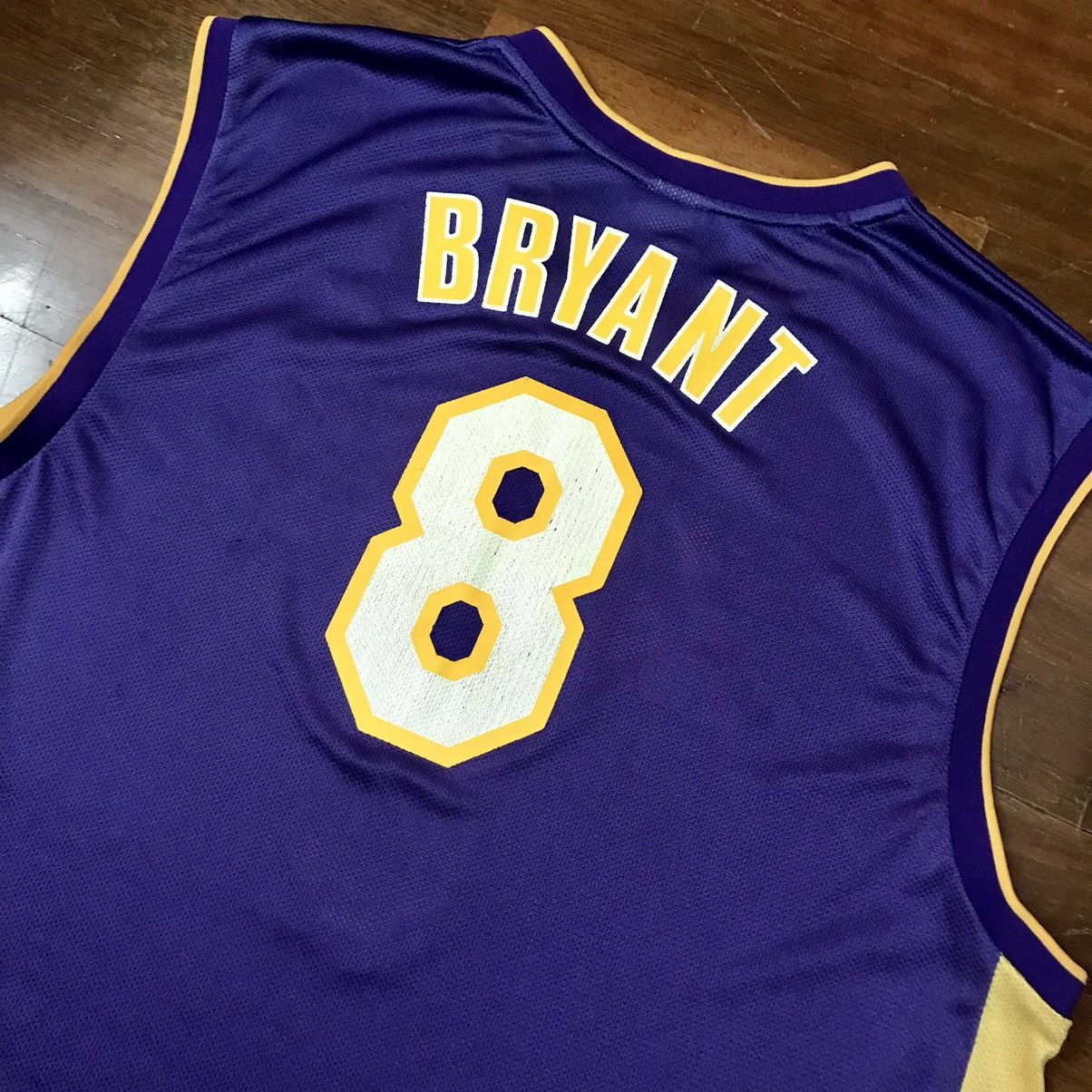 NBA VINTAGE LAKERS NBA REEBOK JERSEY KOBE BRYANT (NUMBER 8) Size US XL / EU 56 / 4 - 12 Thumbnail