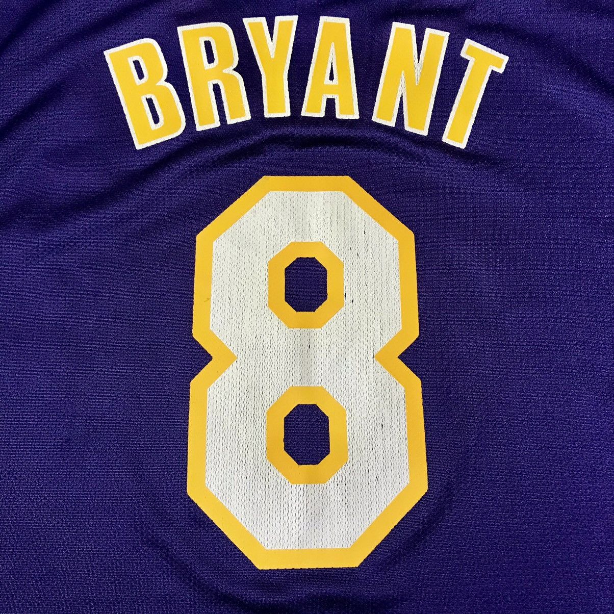 NBA VINTAGE LAKERS NBA REEBOK JERSEY KOBE BRYANT (NUMBER 8) Size US XL / EU 56 / 4 - 13 Thumbnail