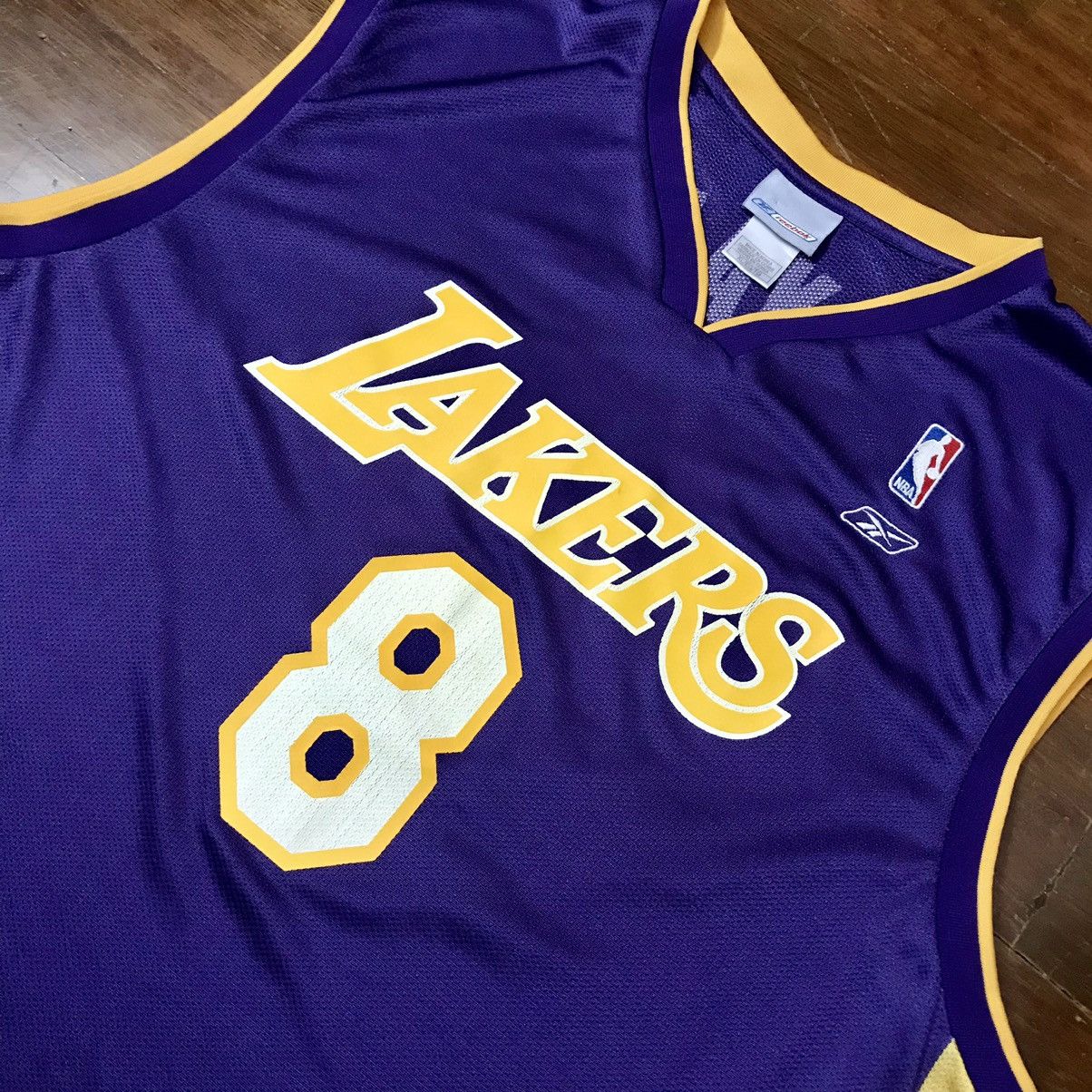 NBA VINTAGE LAKERS NBA REEBOK JERSEY KOBE BRYANT (NUMBER 8) Size US XL / EU 56 / 4 - 5 Thumbnail