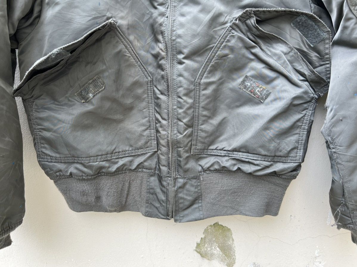 Alpha Industries × Vintage VTG 90s Alpha Industries Rips Paints Trashed CWU-45/P Jacket Size US M / EU 48-50 / 2 - 16 Thumbnail