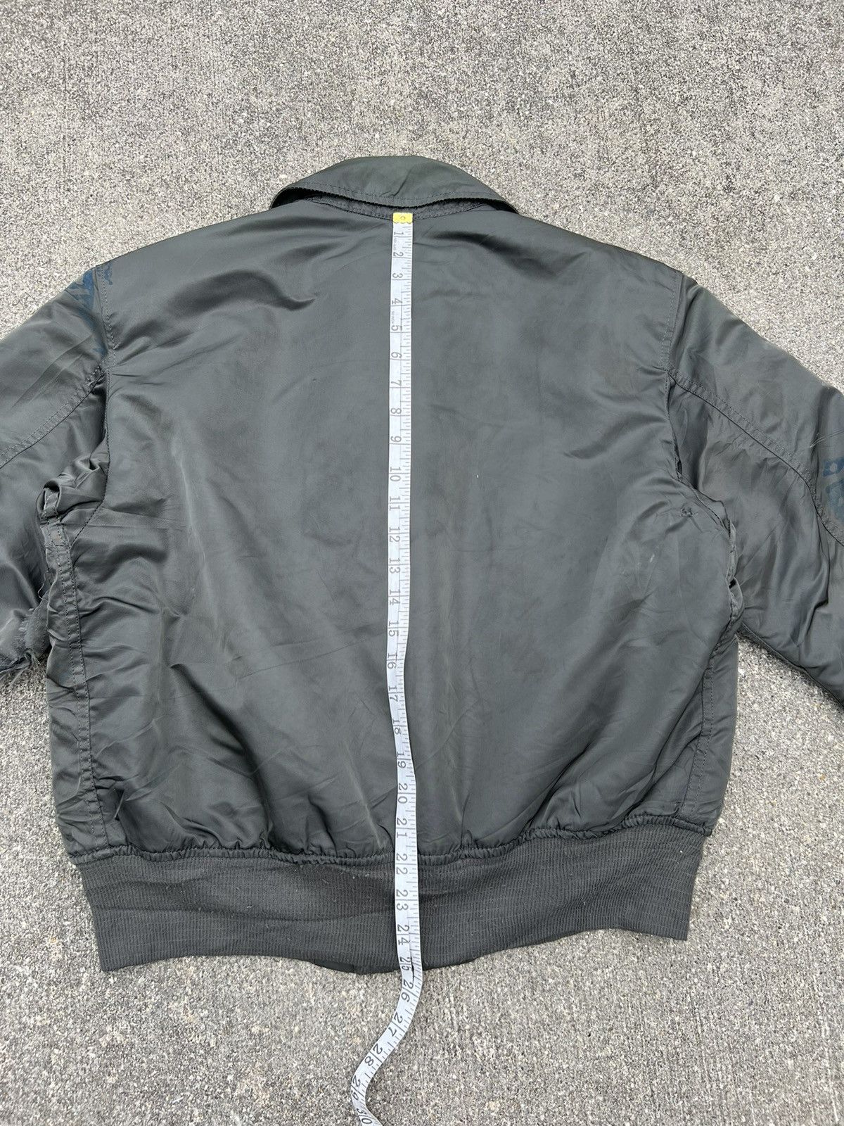 Alpha Industries × Vintage VTG 90s Alpha Industries Rips Paints Trashed CWU-45/P Jacket Size US M / EU 48-50 / 2 - 22 Thumbnail