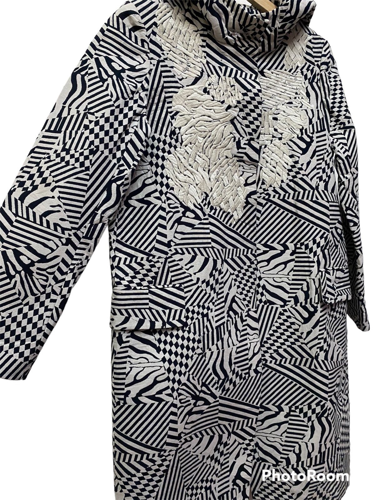 Other DECOSTER ZEBRA ART HOODIE HEAVY COAT Size XS / US 0-2 / IT 36-38 - 3 Thumbnail