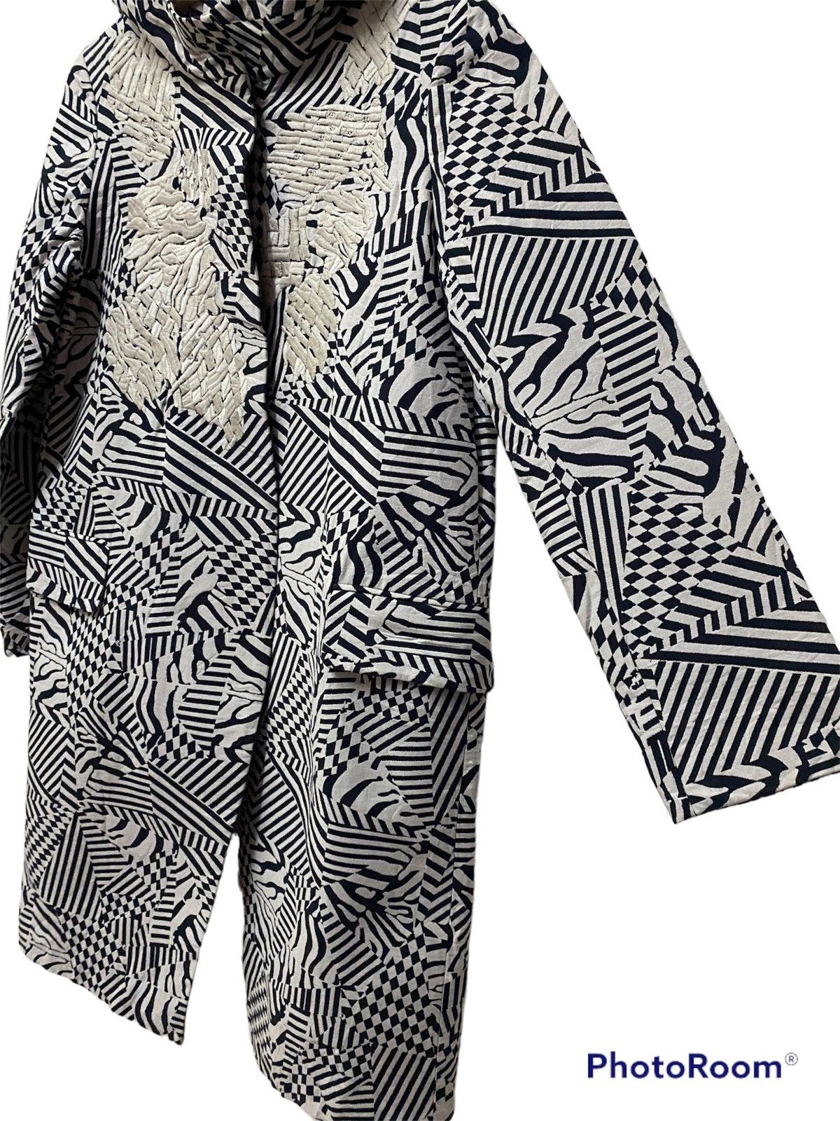 Other DECOSTER ZEBRA ART HOODIE HEAVY COAT Size XS / US 0-2 / IT 36-38 - 2 Thumbnail