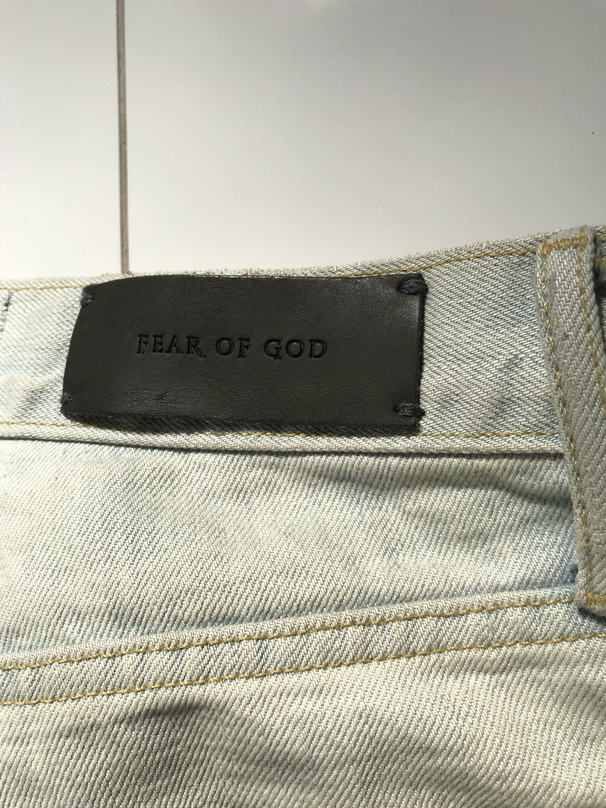 Fear of God Fear of God Light Blue Selvedge Denium Size US 30 / EU 46 - 8 Thumbnail