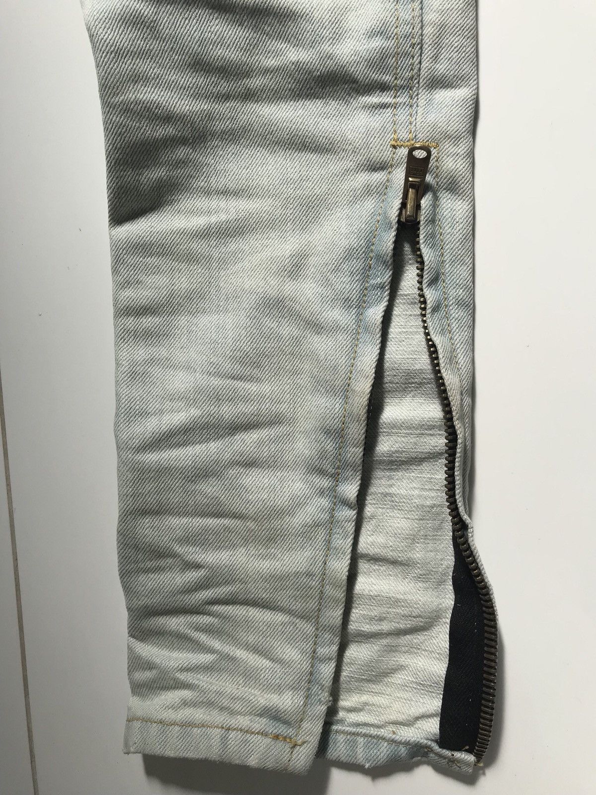 Fear of God Fear of God Light Blue Selvedge Denium Size US 30 / EU 46 - 4 Thumbnail
