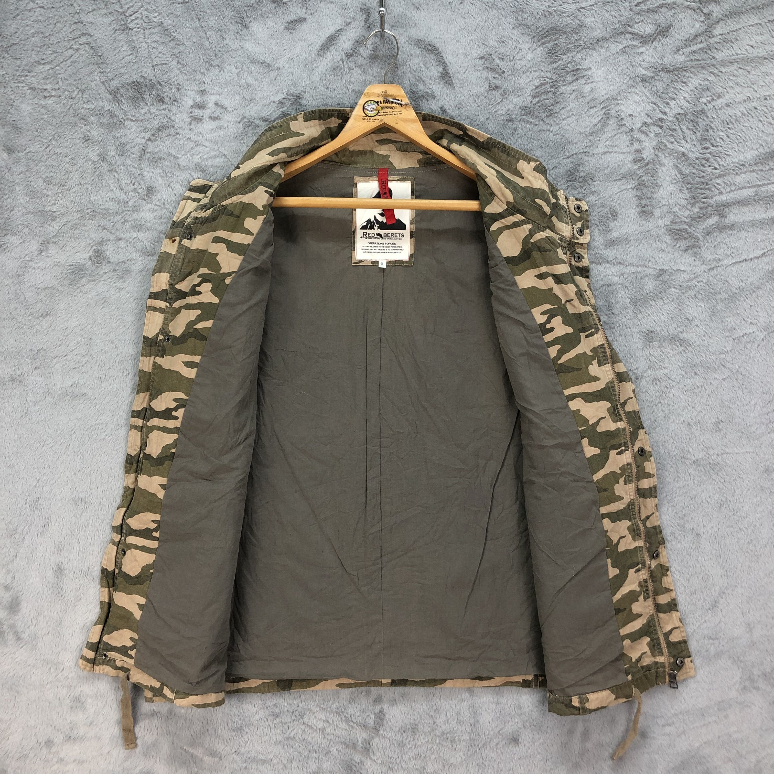 Japanese Brand RED BERETS Military Concept Wears Camo Vest #4873-37 Size US XL / EU 56 / 4 - 10 Thumbnail