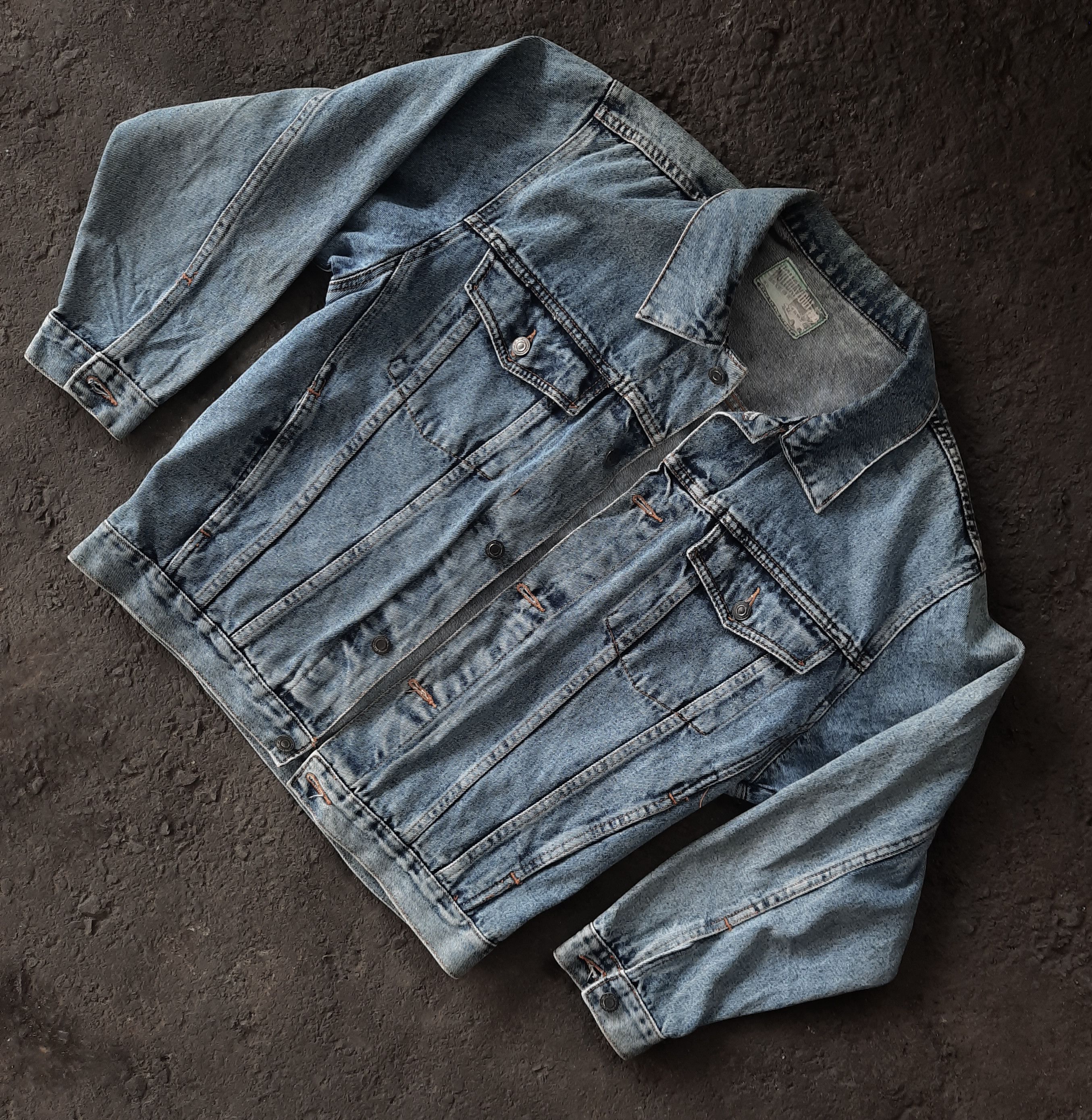11.28.23 - VTG DENIM ZIP JACKET - 291295 = HOMME