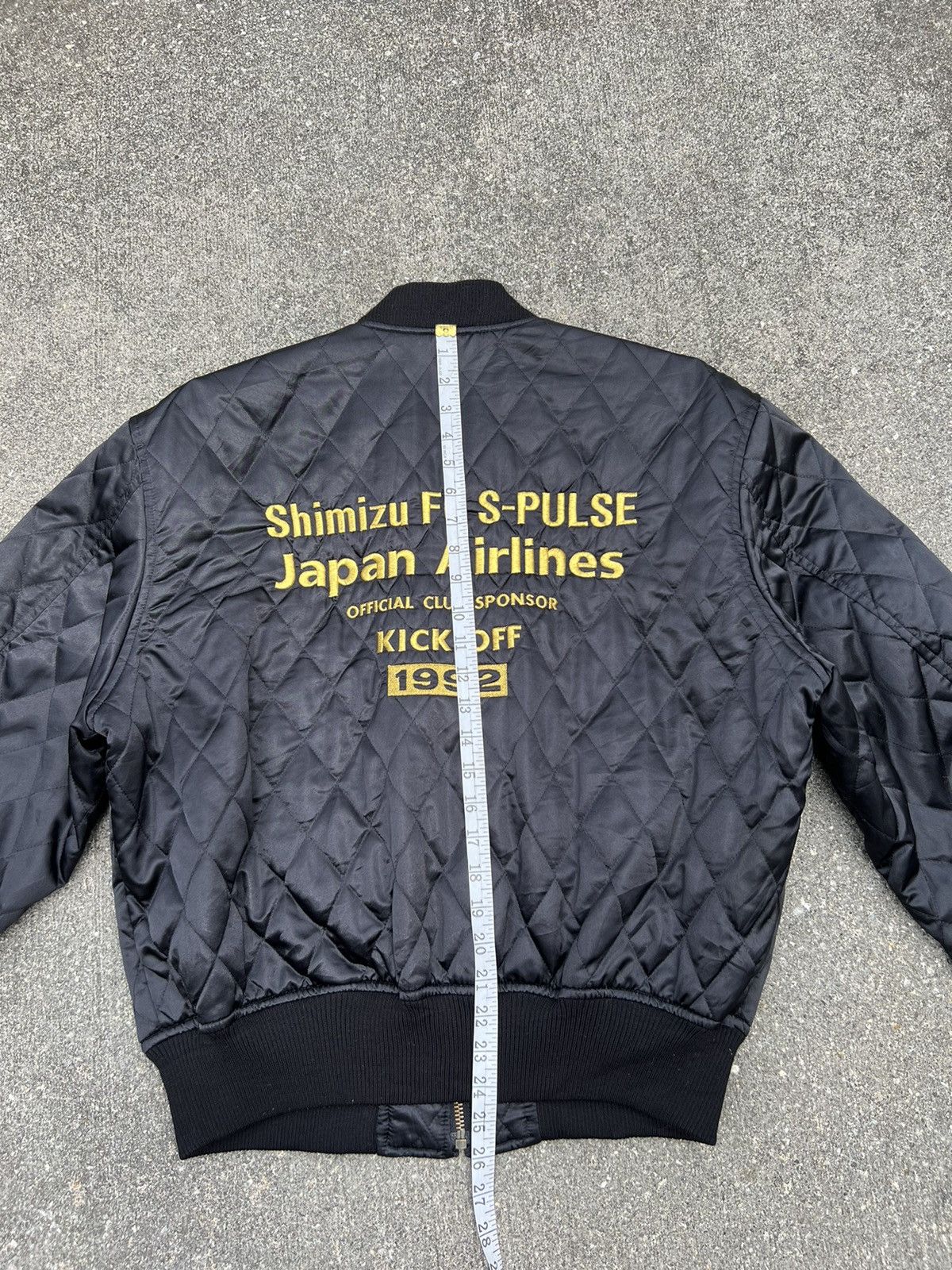 Vintage VTG 1992 Japan Airlines Shizumu S-Pulse KickOff Quilt Bomber Size US L / EU 52-54 / 3 - 18 Thumbnail