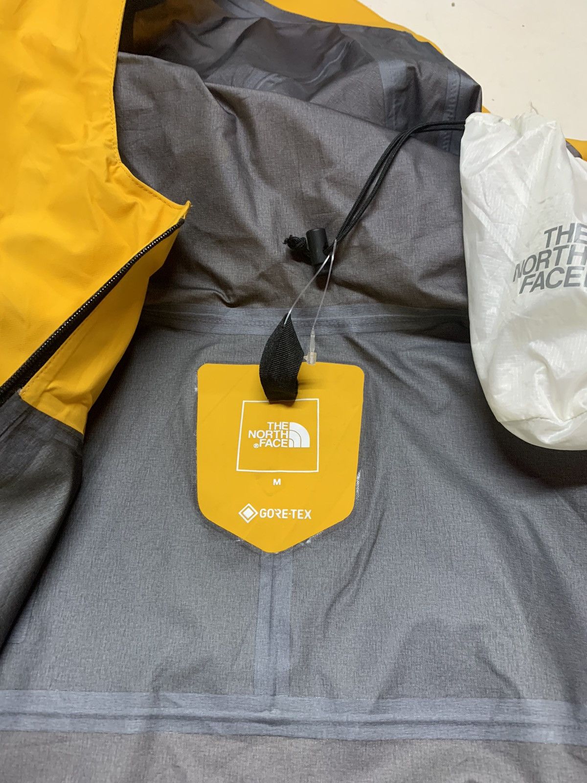 The North Face The north face mountain future light jacket Size US M / EU 48-50 / 2 - 13 Thumbnail