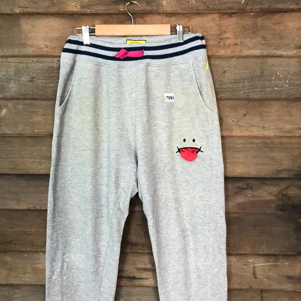 Japanese Brand × Vintage Up Smile Grey Joggers Pants #5884 Size 28" / US 6 / IT 42 - 14 Thumbnail