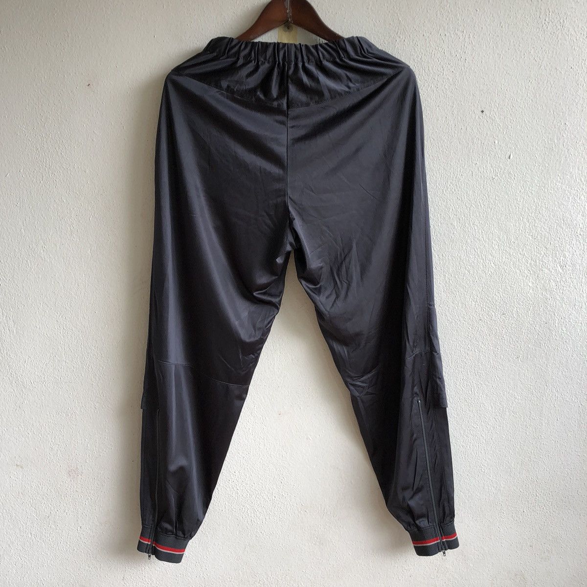 Vintage Vintage NIKE Jogger Pants Size US 36 / EU 52 - 2 Thumbnail