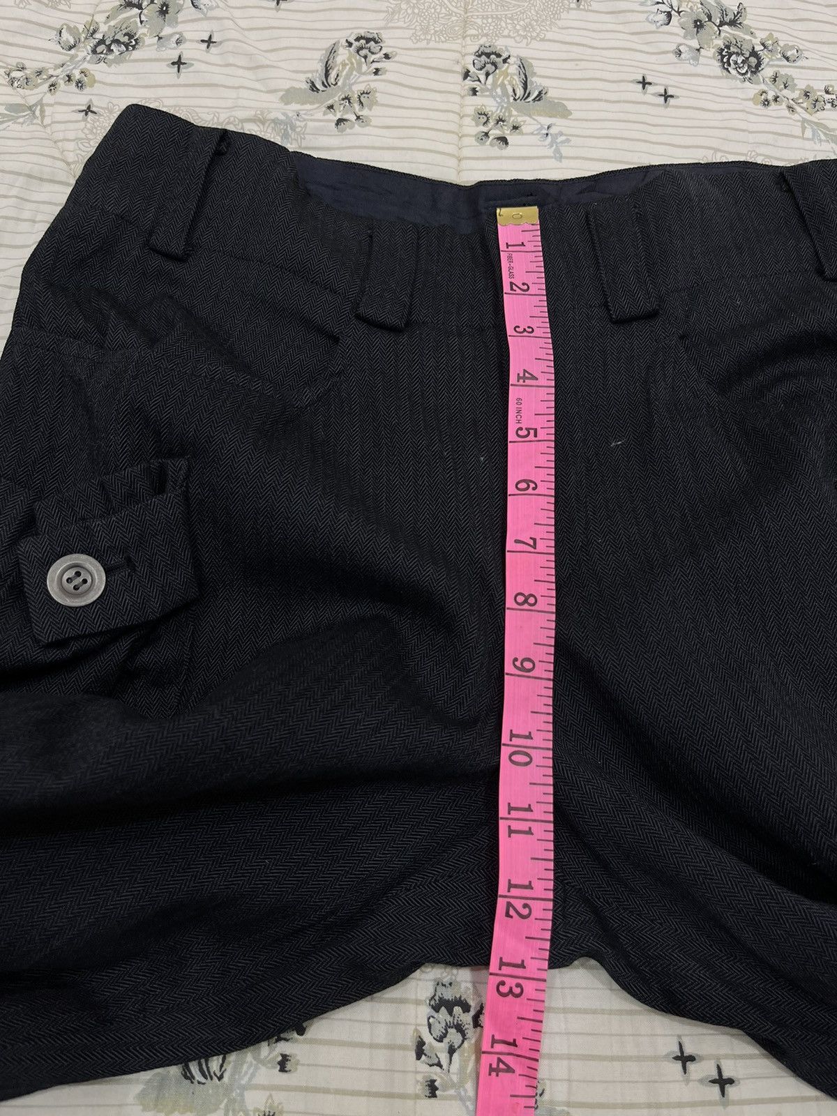 Japanese Brand (Jj). POUR DEUX CROPPED MULTI POCKET HYPE PANTS Size US 32 / EU 48 - 13 Thumbnail