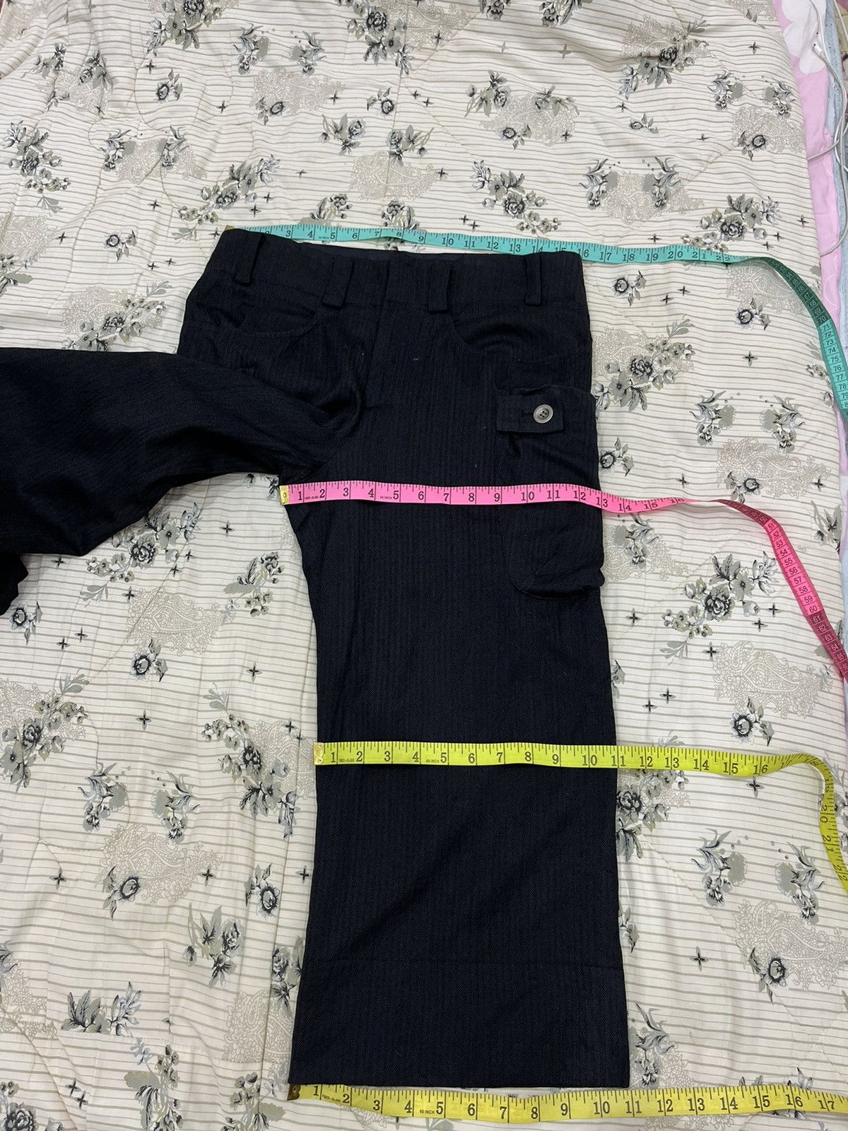 Japanese Brand (Jj). POUR DEUX CROPPED MULTI POCKET HYPE PANTS Size US 32 / EU 48 - 11 Thumbnail