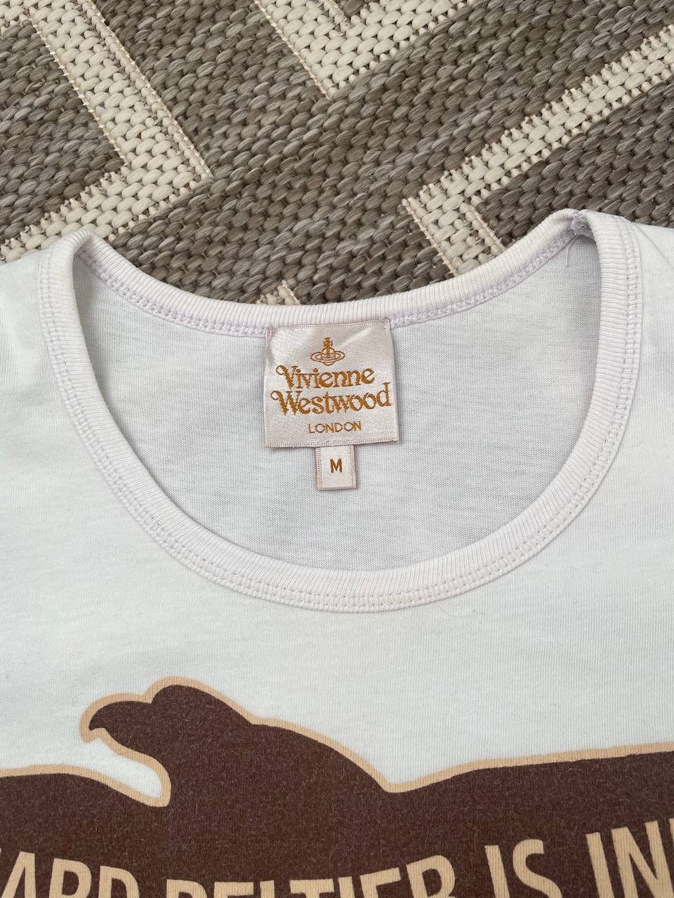 Vivienne Westwood rare Vivienne Westwood logo gold label print t shirt Size M / US 6-8 / IT 42-44 - 5 Thumbnail