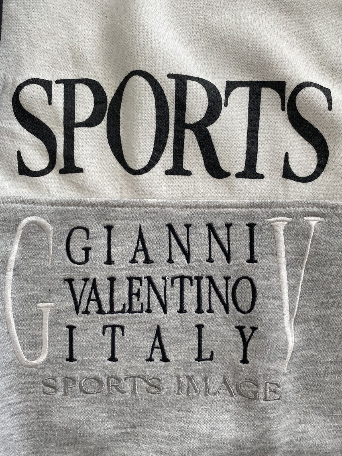 Gianni Valentino 🇮🇹 Vintage Big Logo Sweatshirt Gianni Valentino Sport Italy Size US L / EU 52-54 / 3 - 15 Thumbnail