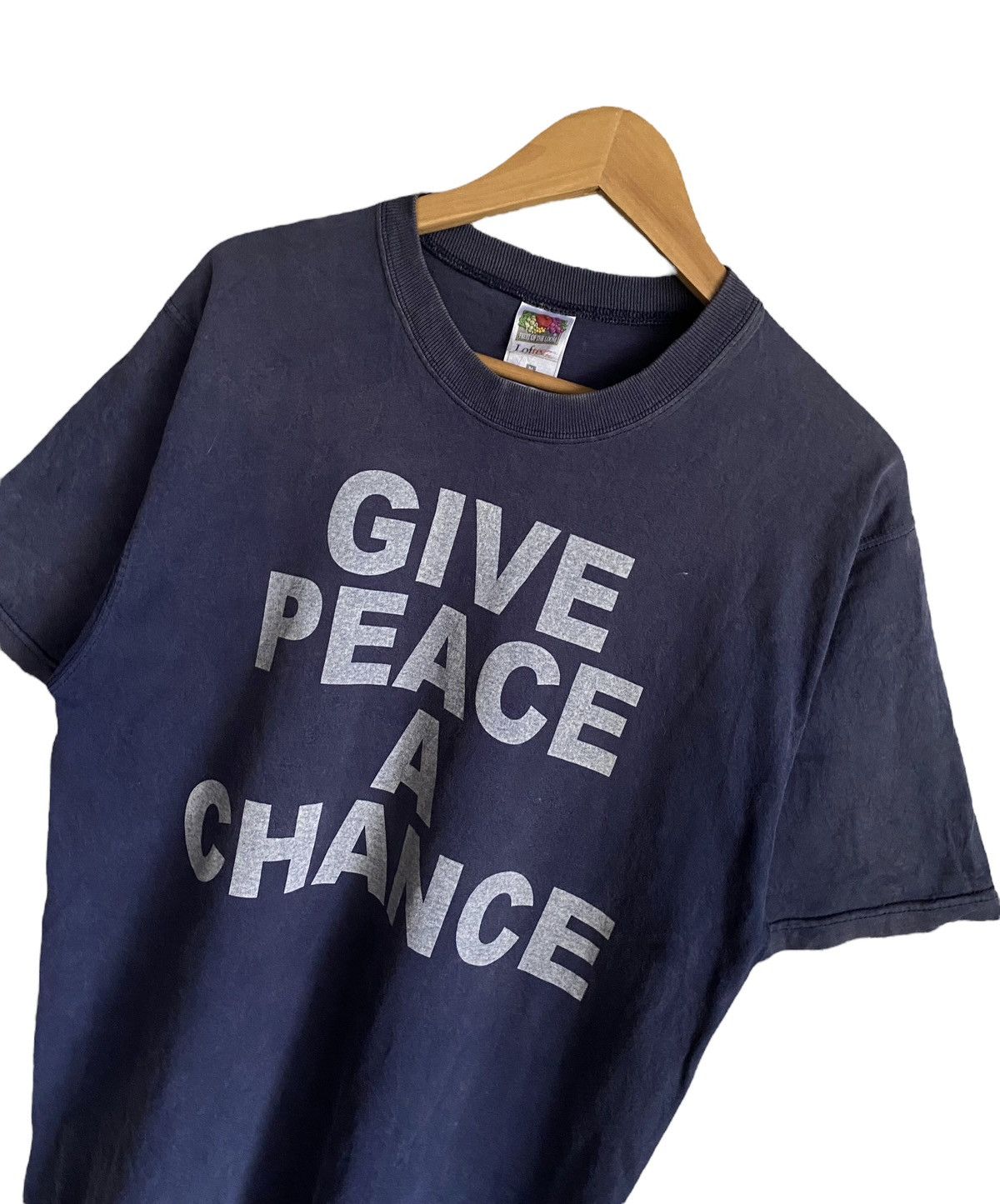 Fruit Of The Loom × Vintage Vintage 90s Give Peace a Chance Statement Size US M / EU 48-50 / 2 - 4 Thumbnail