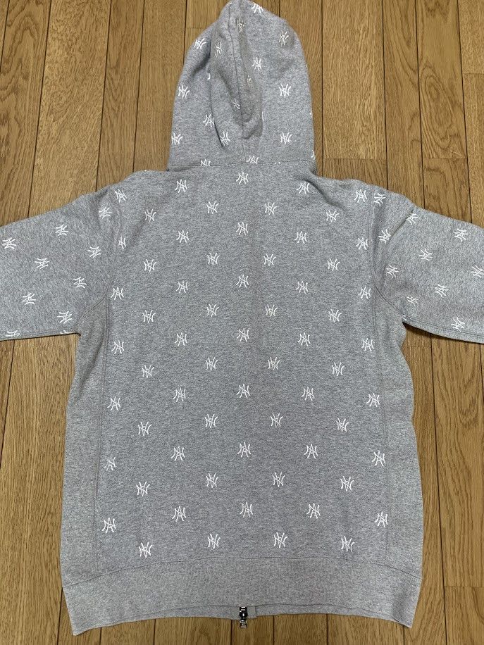 Bape × Neighborhood OG Vintage NIGO BAPE RARE NBHD Yankees embroidery full zip Size US M / EU 48-50 / 2 - 2 Thumbnail