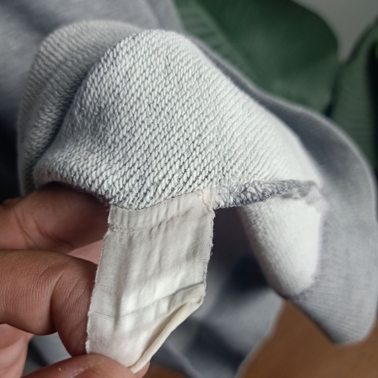 Hanes Vintage New Balance on Hanes Size US M / EU 48-50 / 2 - 7 Thumbnail
