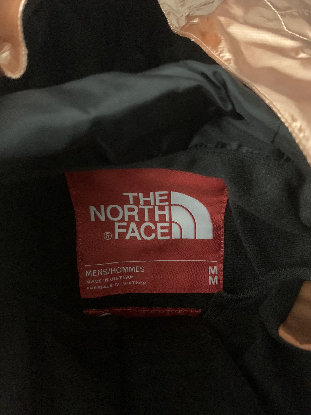 Supreme × The North Face Rose Gold Metallic Mountain Jacket Size US M / EU 48-50 / 2 - 5 Thumbnail