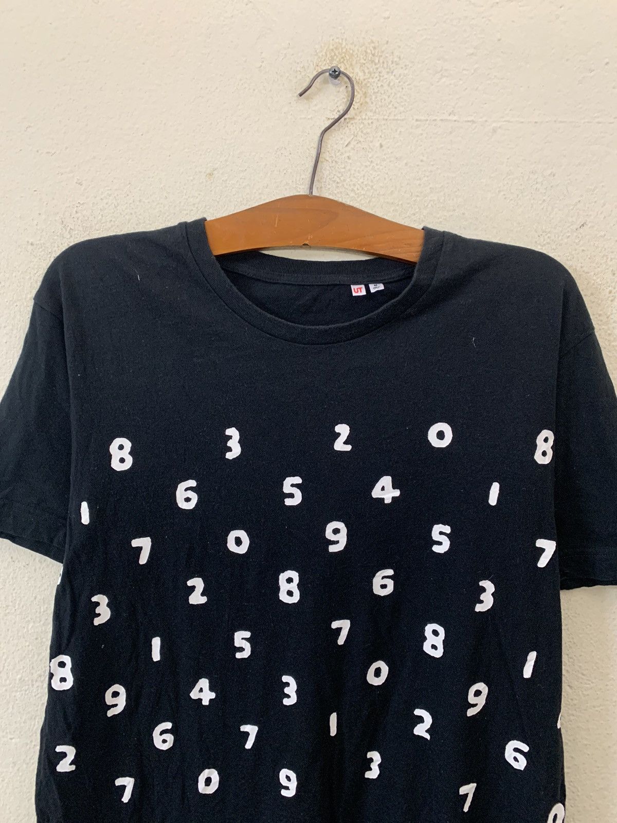 Uniqlo Uniqlo Sou Sou Number Design Tee Size US M / EU 48-50 / 2 - 4 Thumbnail
