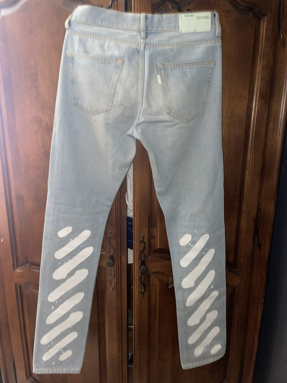 OffWhite SprayPaint DiagonalStripe StraightLeg Jeans, Light Blue