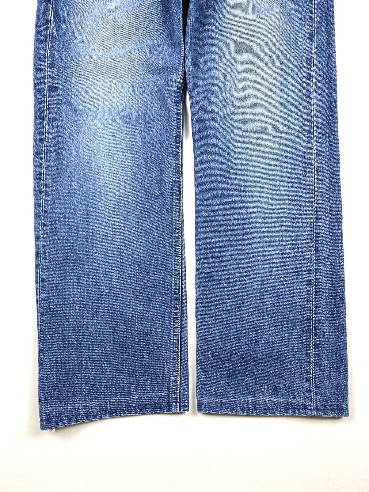 Levi's 🇺🇸 90’s Vintage Levi’s 501 Light Wash Denim Pants 34x30 Size US 34 / EU 50 - 7 Thumbnail