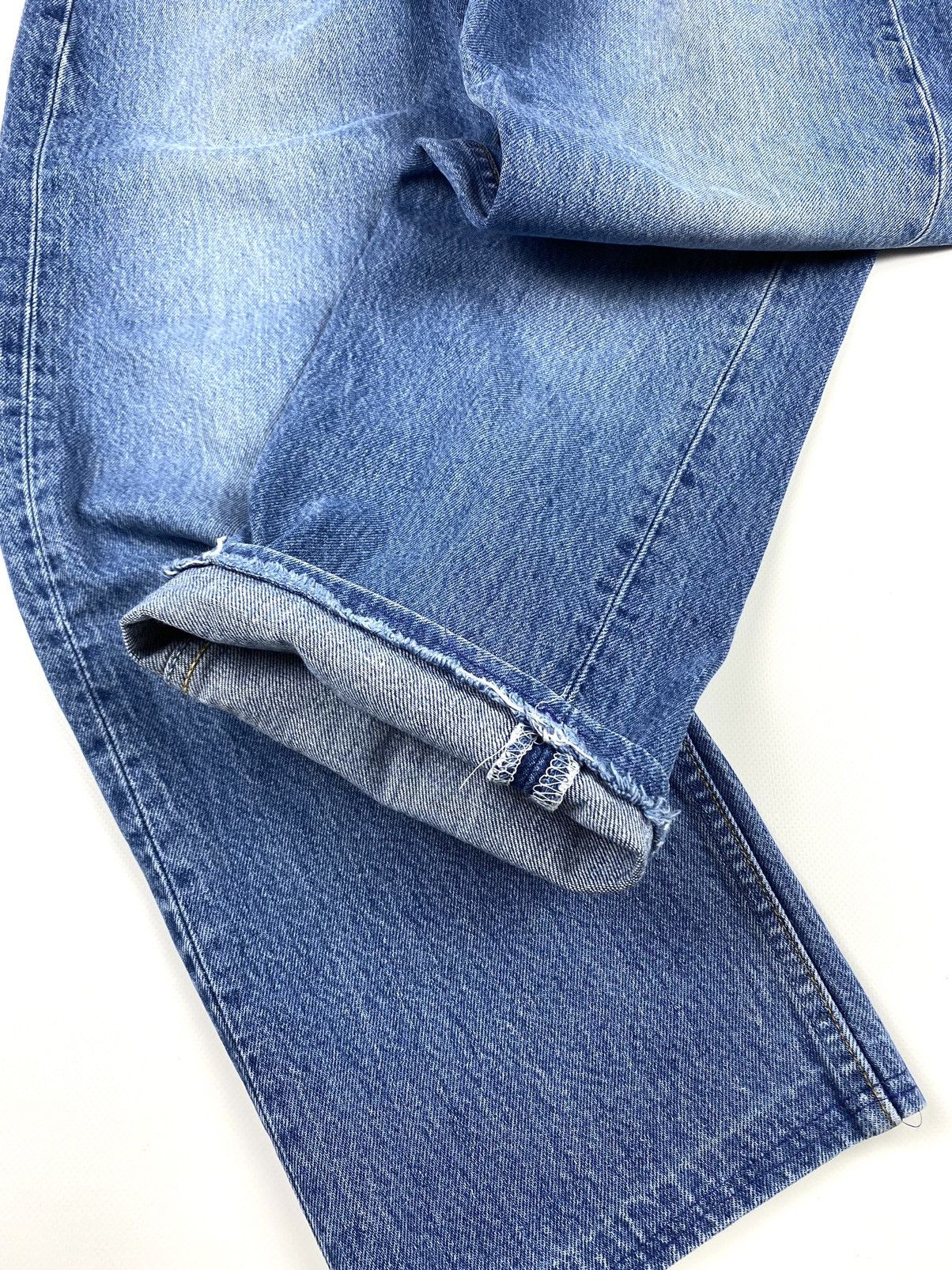 Levi's 🇺🇸 90’s Vintage Levi’s 501 Light Wash Denim Pants 34x30 Size US 34 / EU 50 - 8 Thumbnail