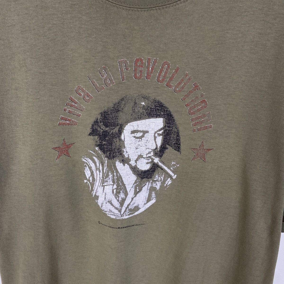 Vintage Vintage 90s Che Guevara Viva La Revolution Smoke Cuba tee Size US L / EU 52-54 / 3 - 3 Thumbnail