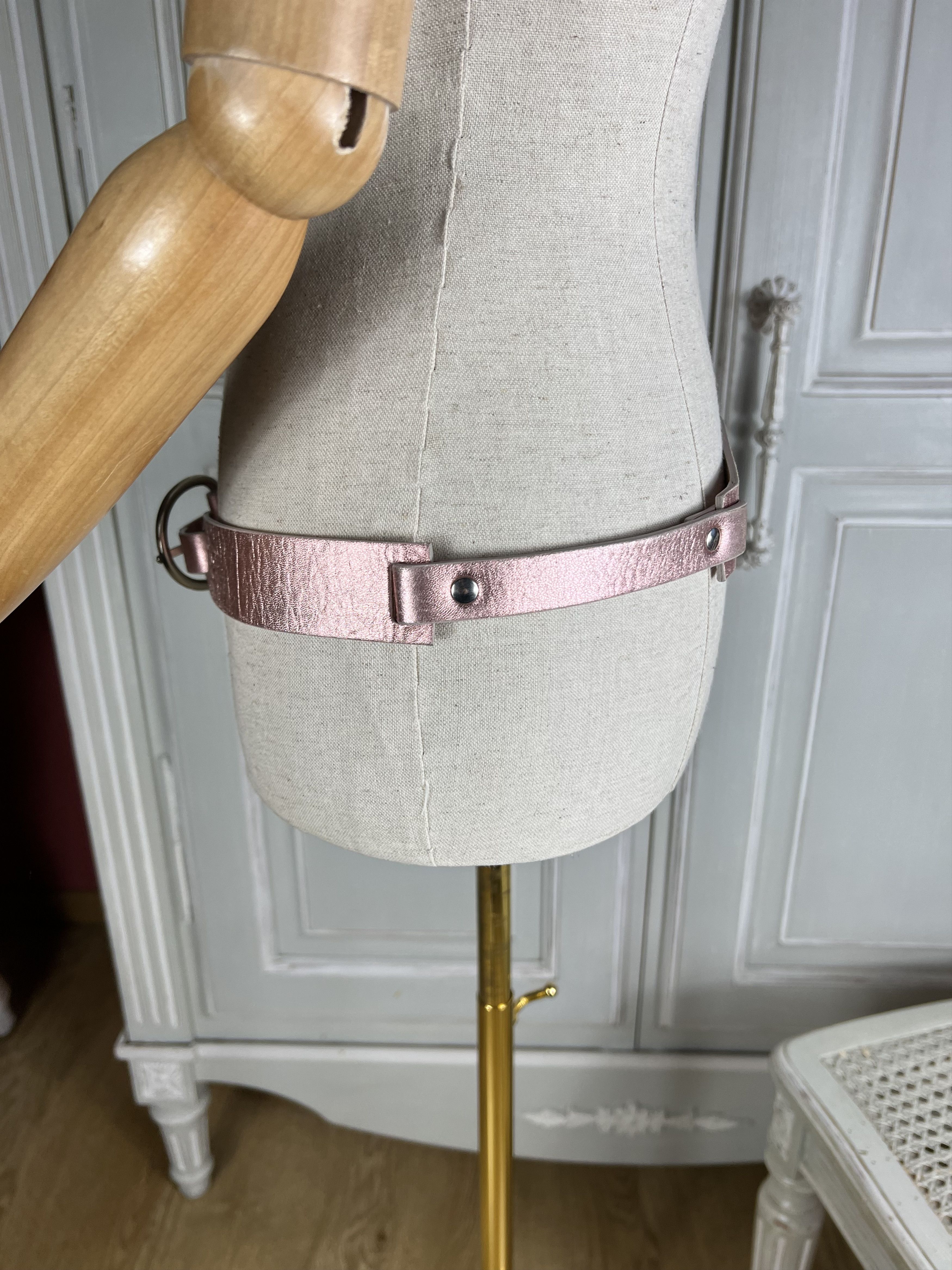 VINTAGE AVANTGARDE DOLCE GABBANA BELT