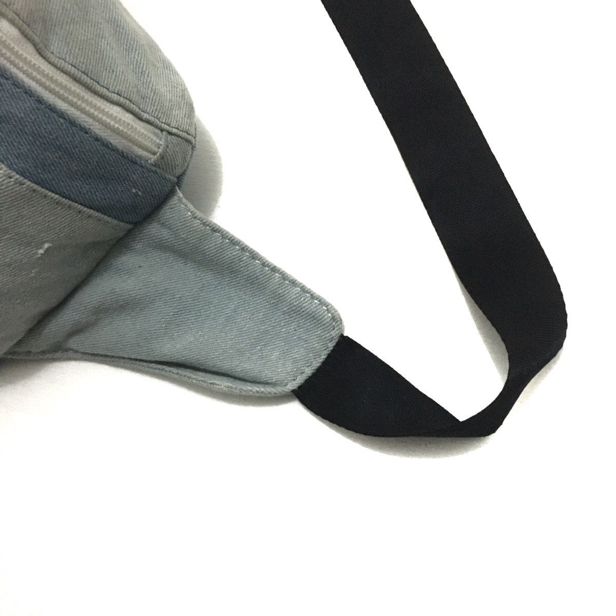Stussy Rare! Stussy Paris Waist Bag Size ONE SIZE - 7 Thumbnail