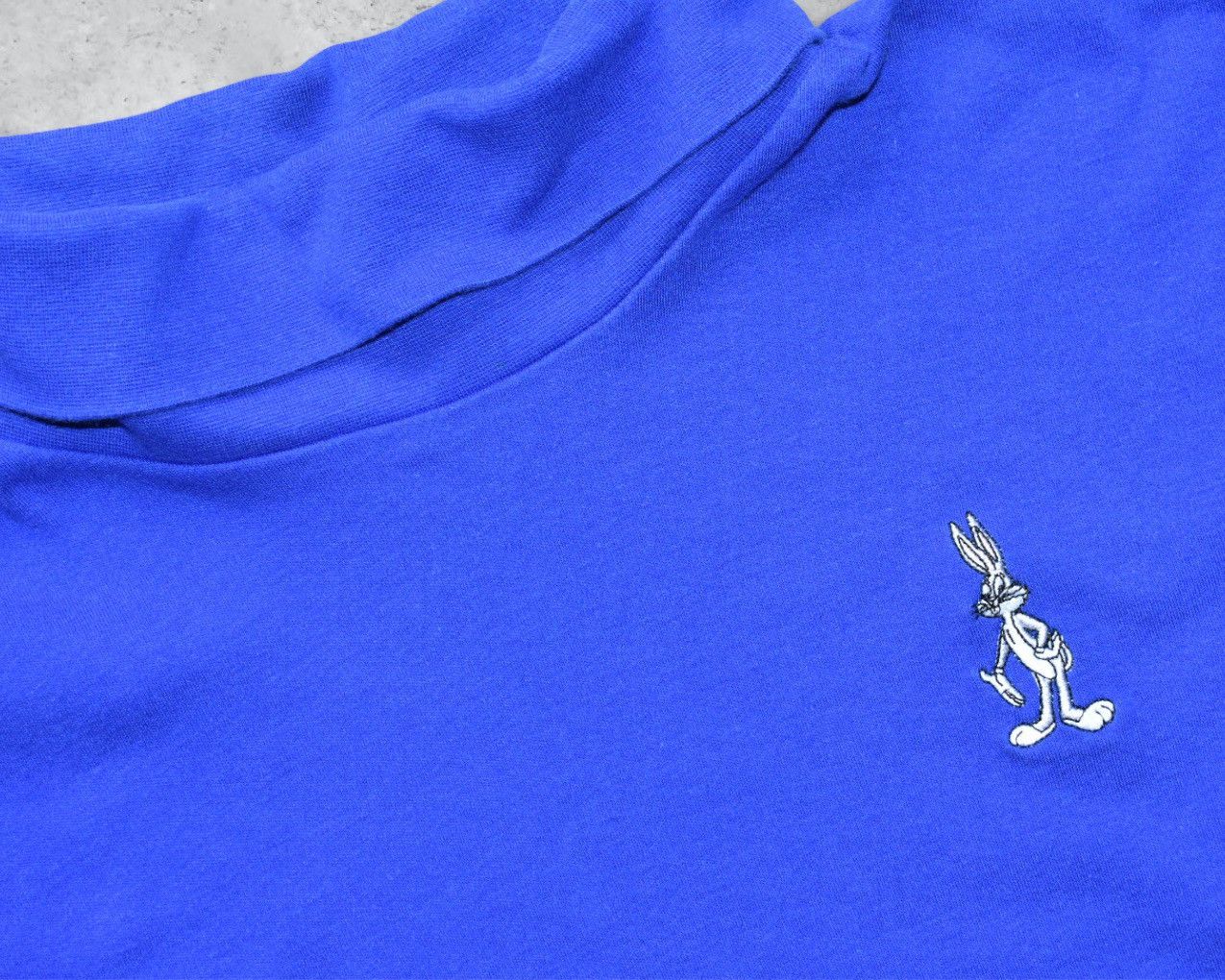 Vintage Vintage Bugs Bunny Looney Tunes Turtleneck (L) Size US L / EU 52-54 / 3 - 2 Thumbnail