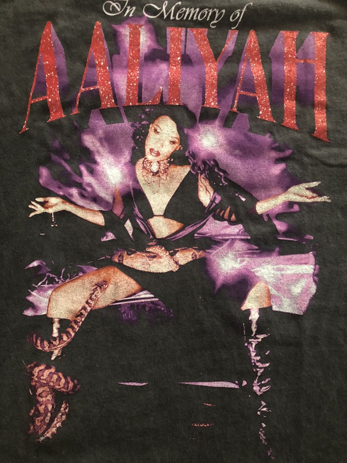 Band Tees × Rap Tees × Vintage In Memory of Aaliyah Garment Dyed Tee Size Small Size US S / EU 44-46 / 1 - 2 Thumbnail