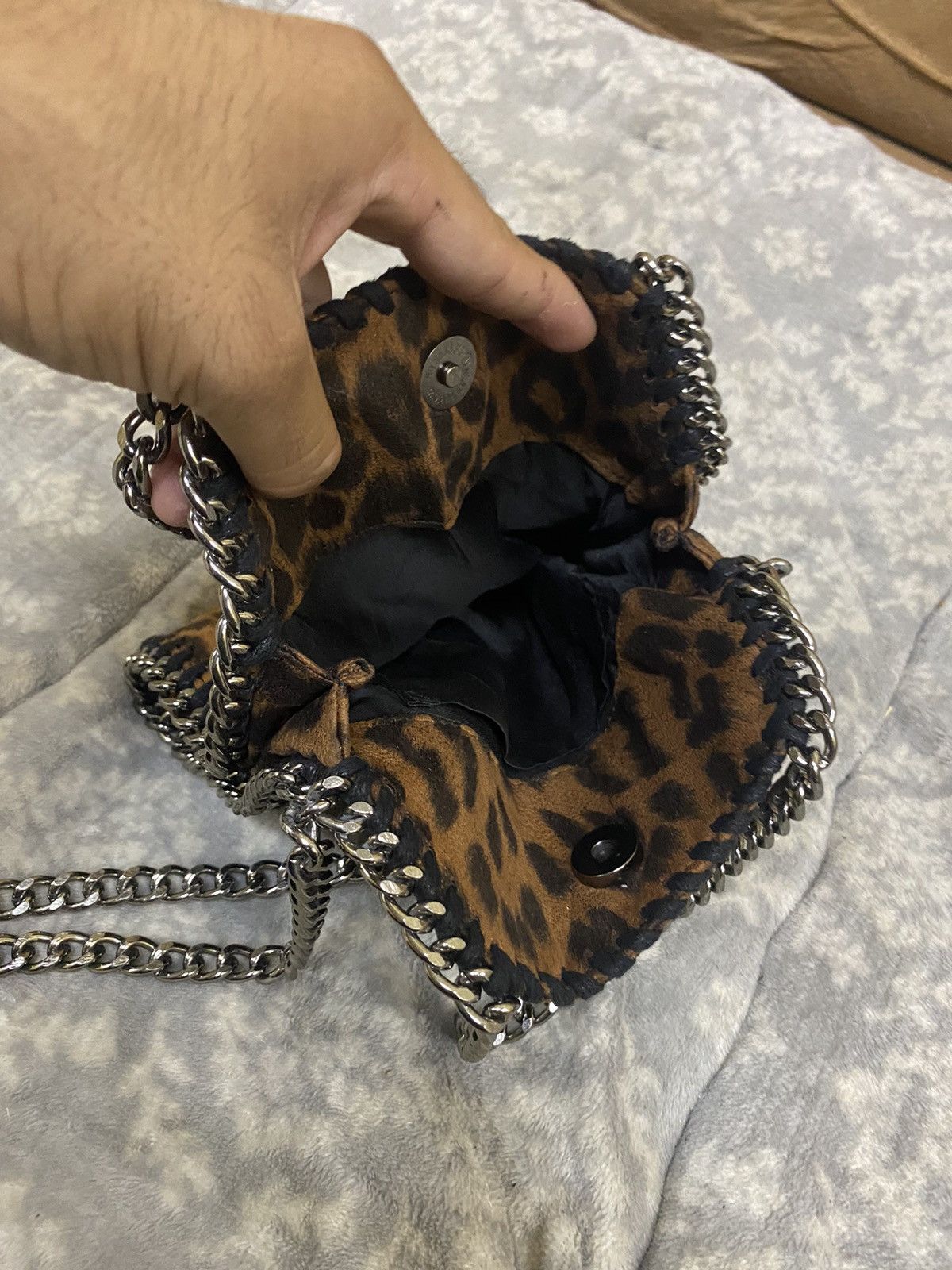 Designer Steals💥 Leopard Bag Size ONE SIZE - 4 Thumbnail
