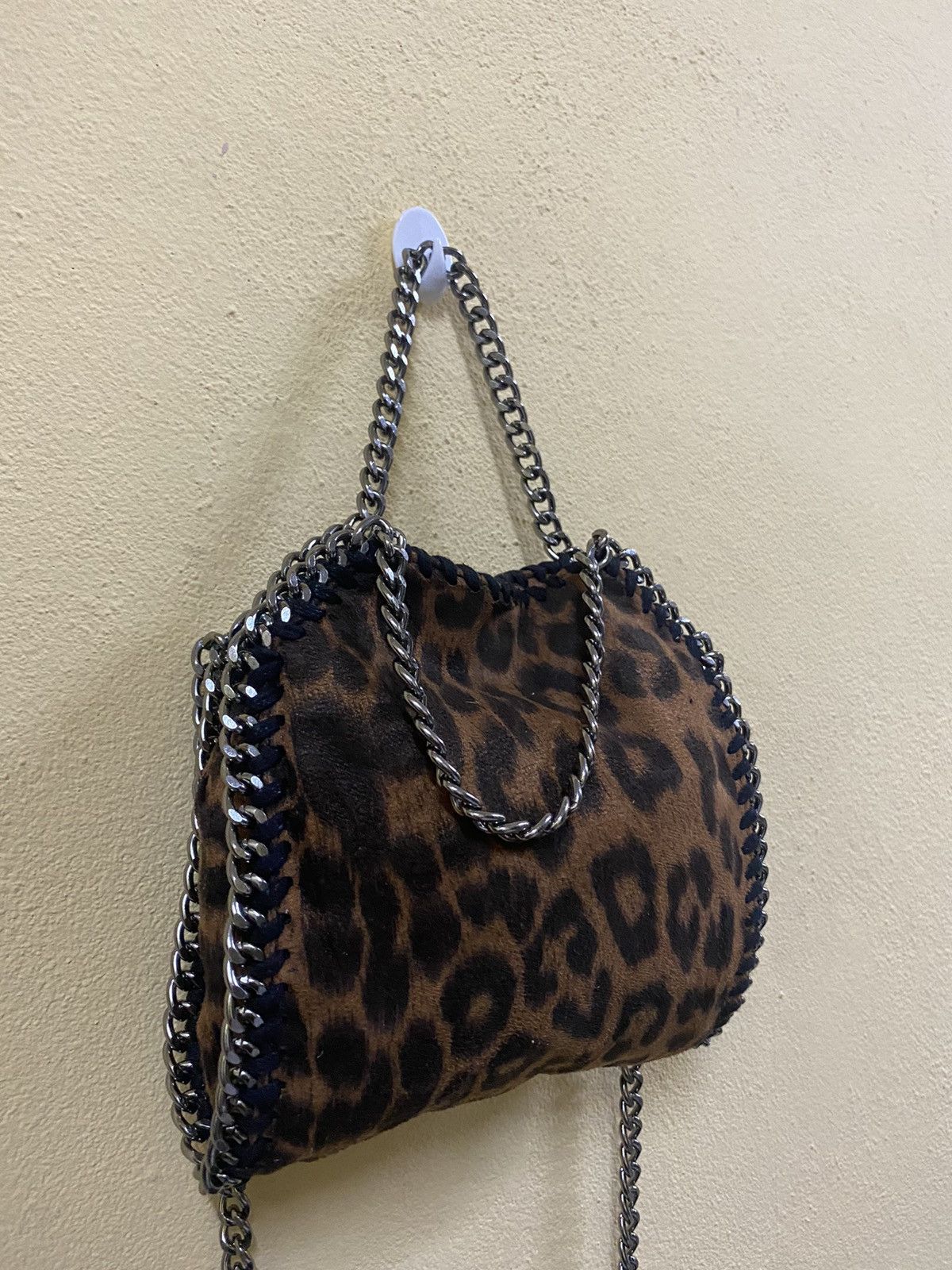 Designer Steals💥 Leopard Bag Size ONE SIZE - 2 Thumbnail