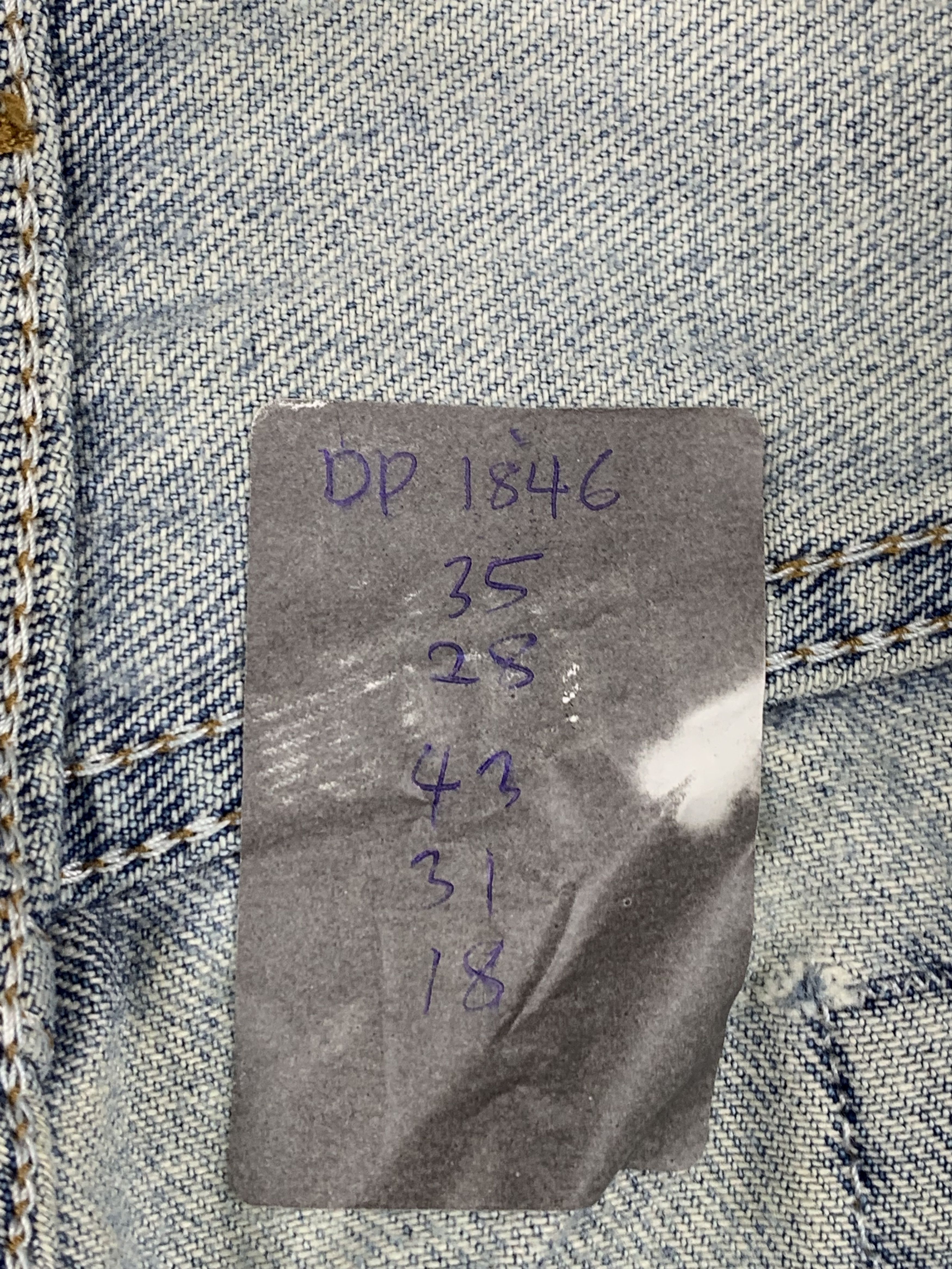 Levi's Vintage Levis 550 Light Wash Jeans DP1846 Size US 35 - 17 Thumbnail