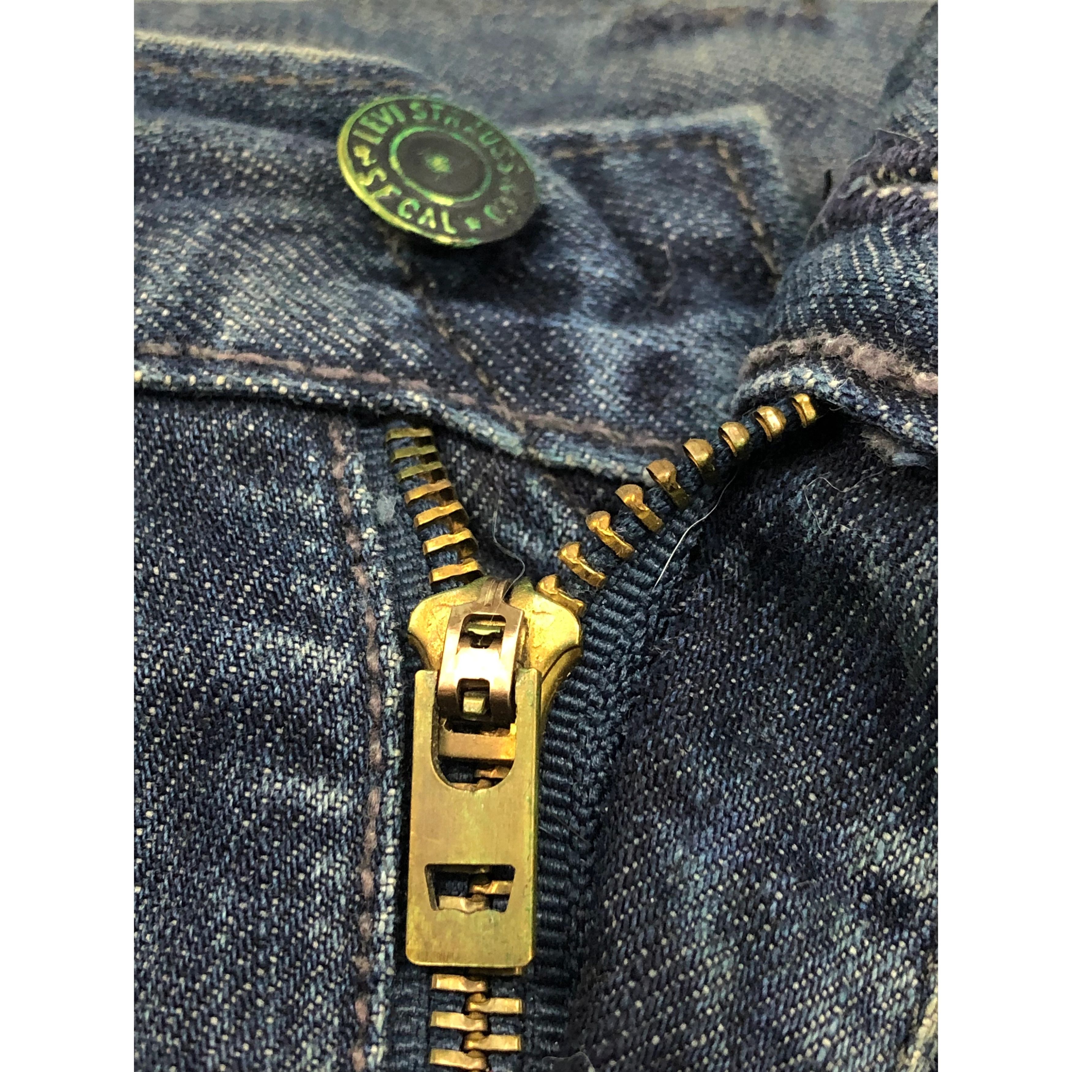 Levi's Vintage Levis 513 Blue Denim Jeans DP0233 Size US 33 - 7 Thumbnail