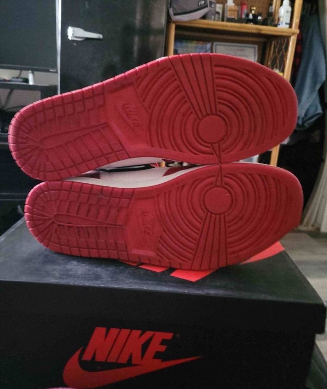 Jordan Brand Jordan 1 retro high homage to home Size US 12 / EU 45 - 3 Thumbnail